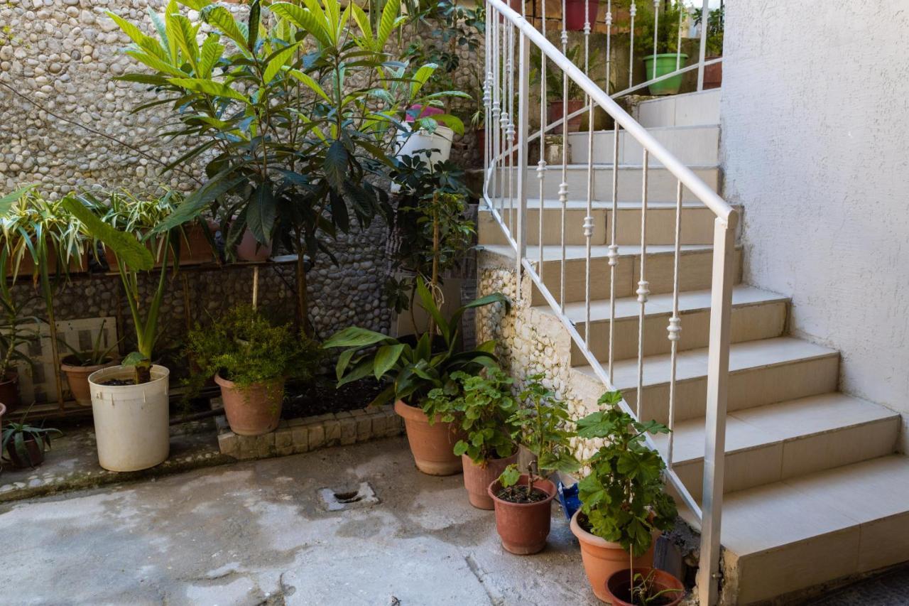 Vlorë Toni'S Studios מראה חיצוני תמונה